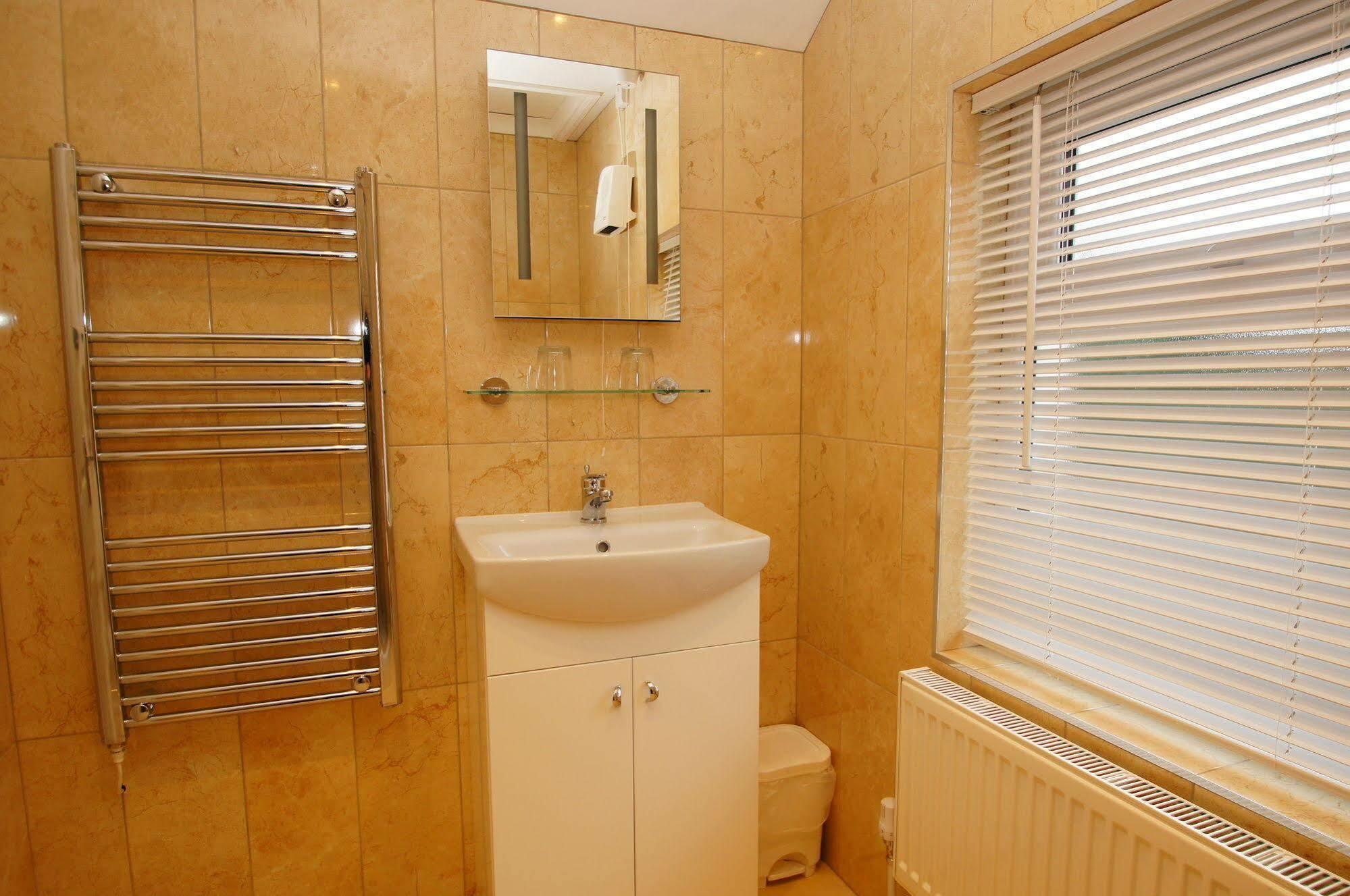 The Richmond Bed And Breakfast - Adults Only Shanklin Ngoại thất bức ảnh