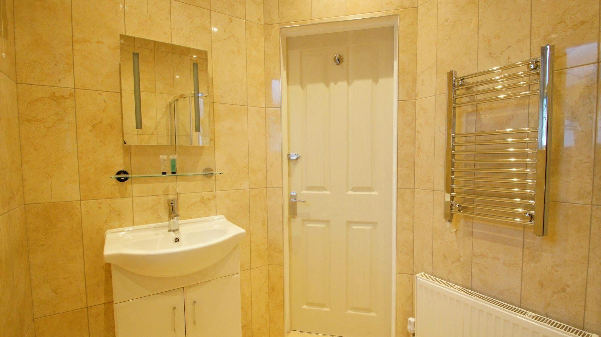 The Richmond Bed And Breakfast - Adults Only Shanklin Ngoại thất bức ảnh
